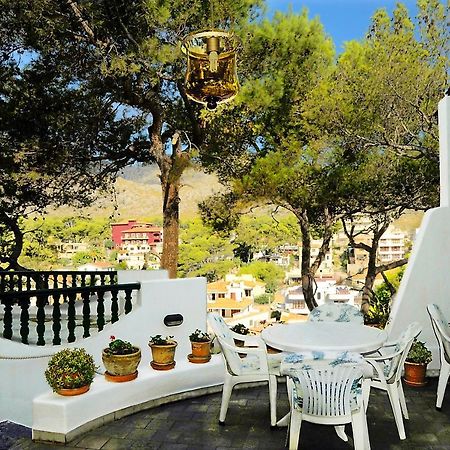 Hostal Los Pinos Cala San Vicente  Ngoại thất bức ảnh