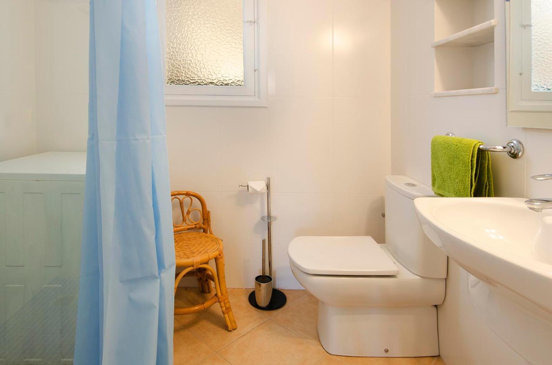 Hostal Los Pinos Cala San Vicente  Ngoại thất bức ảnh