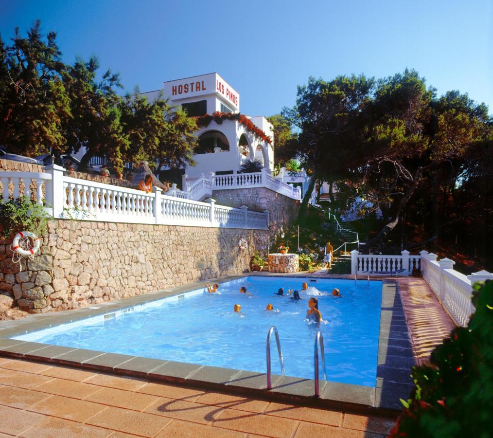 Hostal Los Pinos Cala San Vicente  Ngoại thất bức ảnh